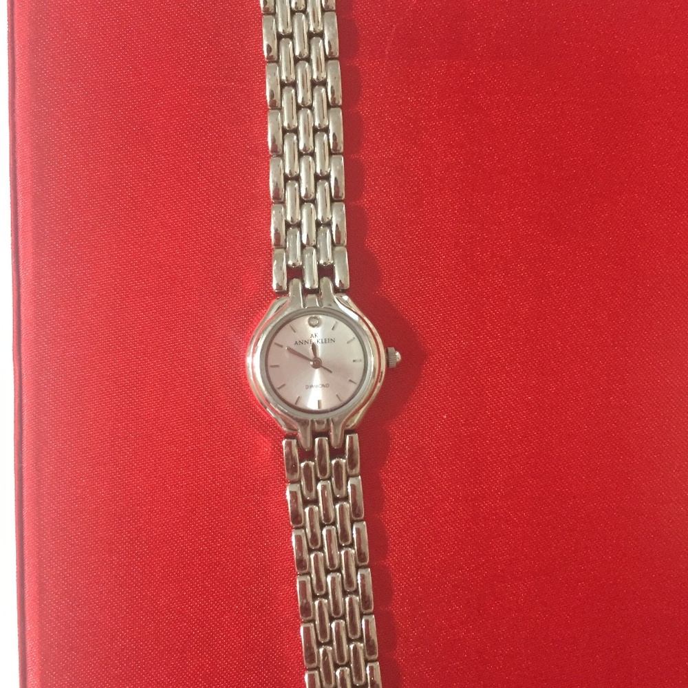 ANN KLEIN DIAMOND SILVER-TONE LADIES WATCH - Picture 2 of 3